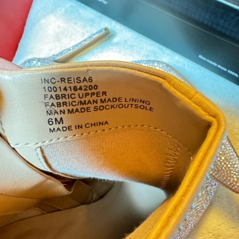 INC Pointed Toe Reisa Bootie 6 M - Picture 5 of 9